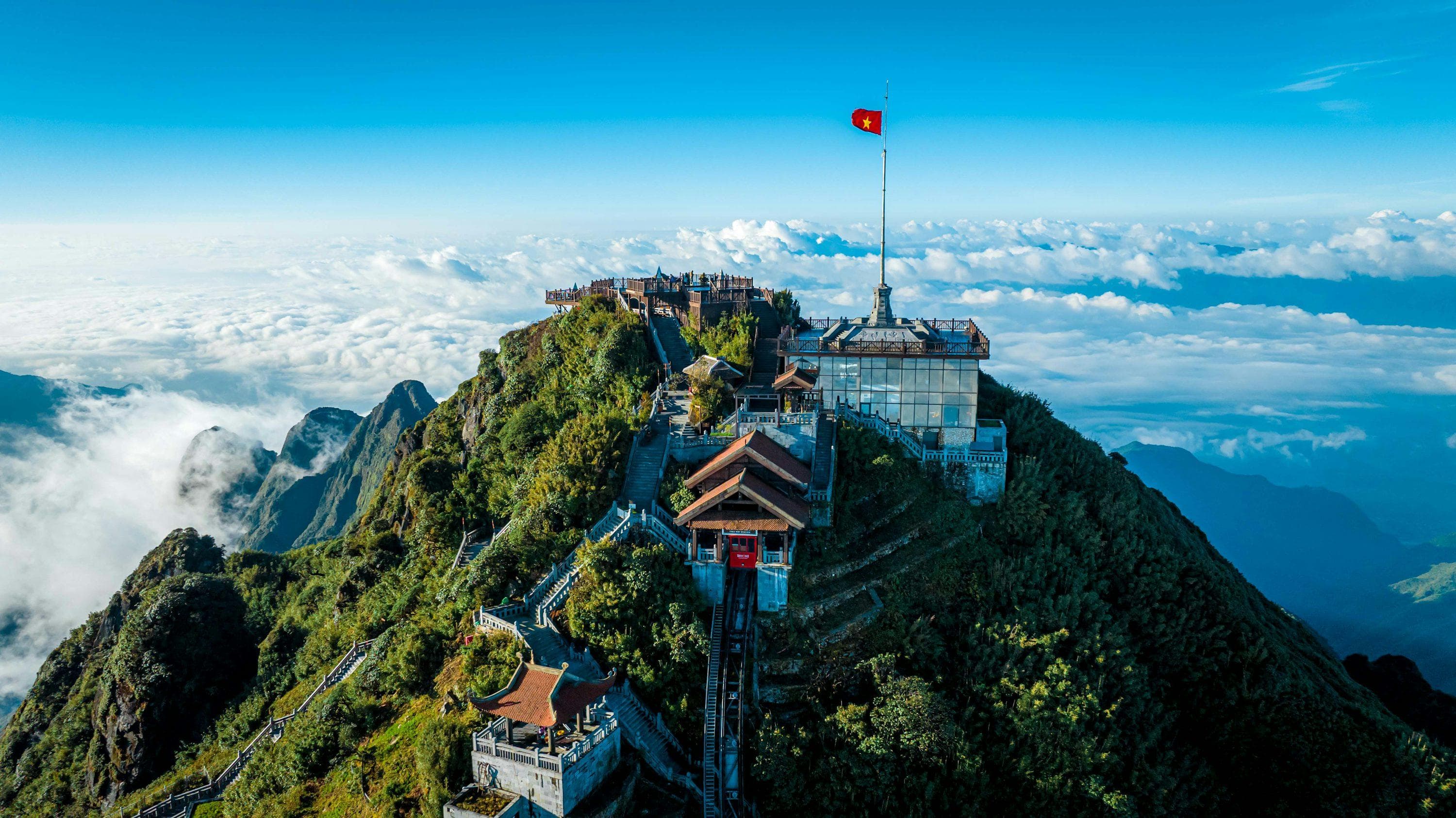 Du lịch tháng 4: 10 điểm đến lý tưởng dọc ba miền